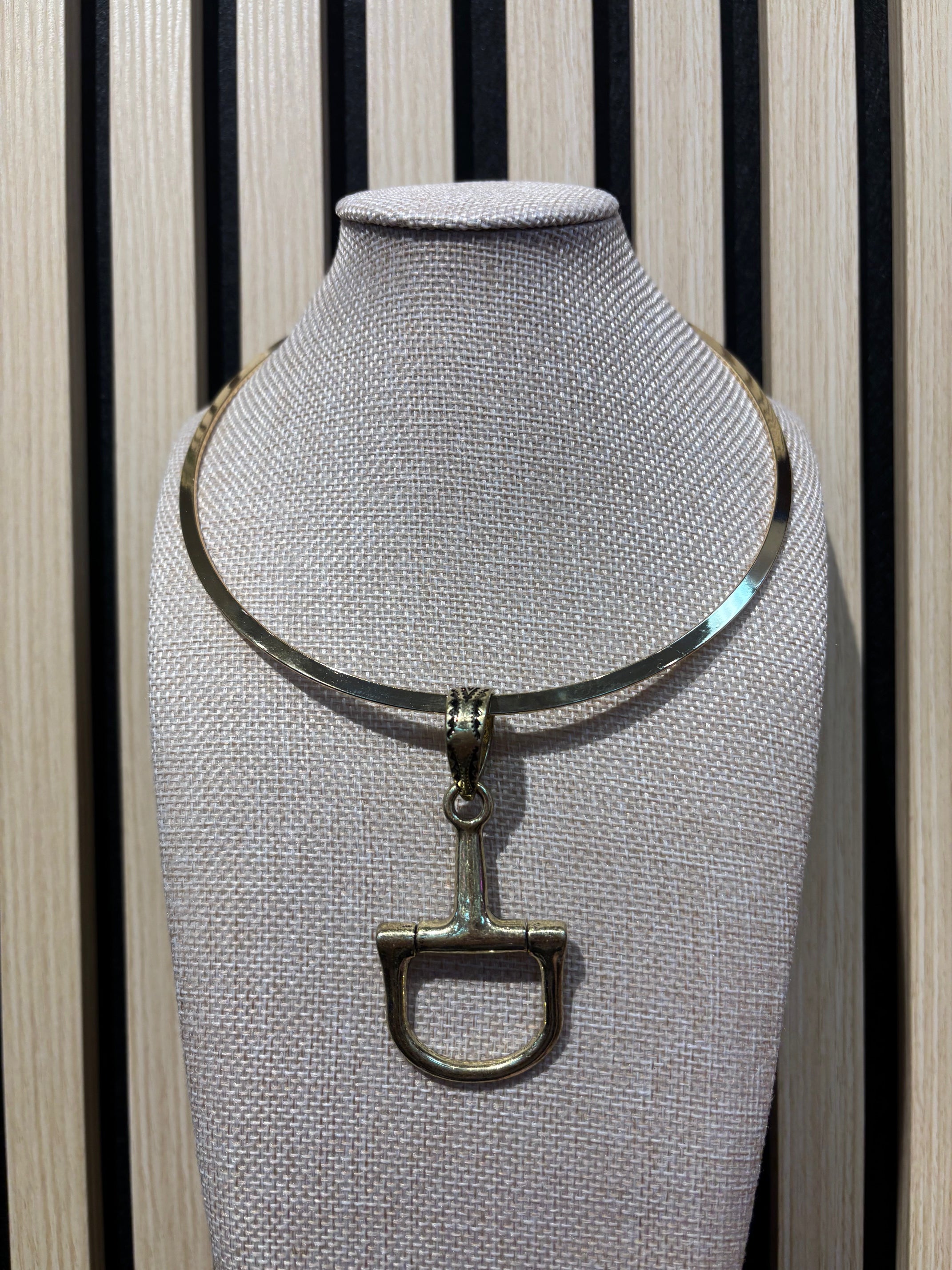 Golden Stirrup Collar Necklace